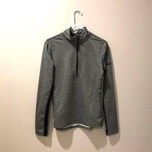 Nike pro hyper warm running top